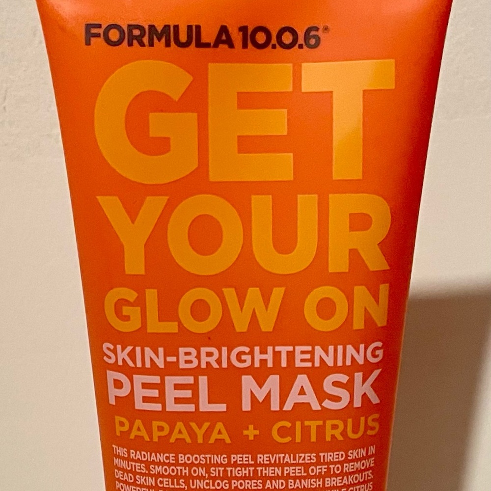 Formula 10.0.6 Get Your Glow On Skin-Brightening Peel Mask